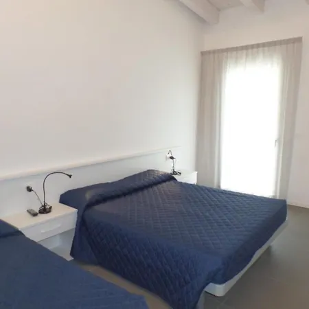 Seaside With A Charming Garden Apartment Bibione